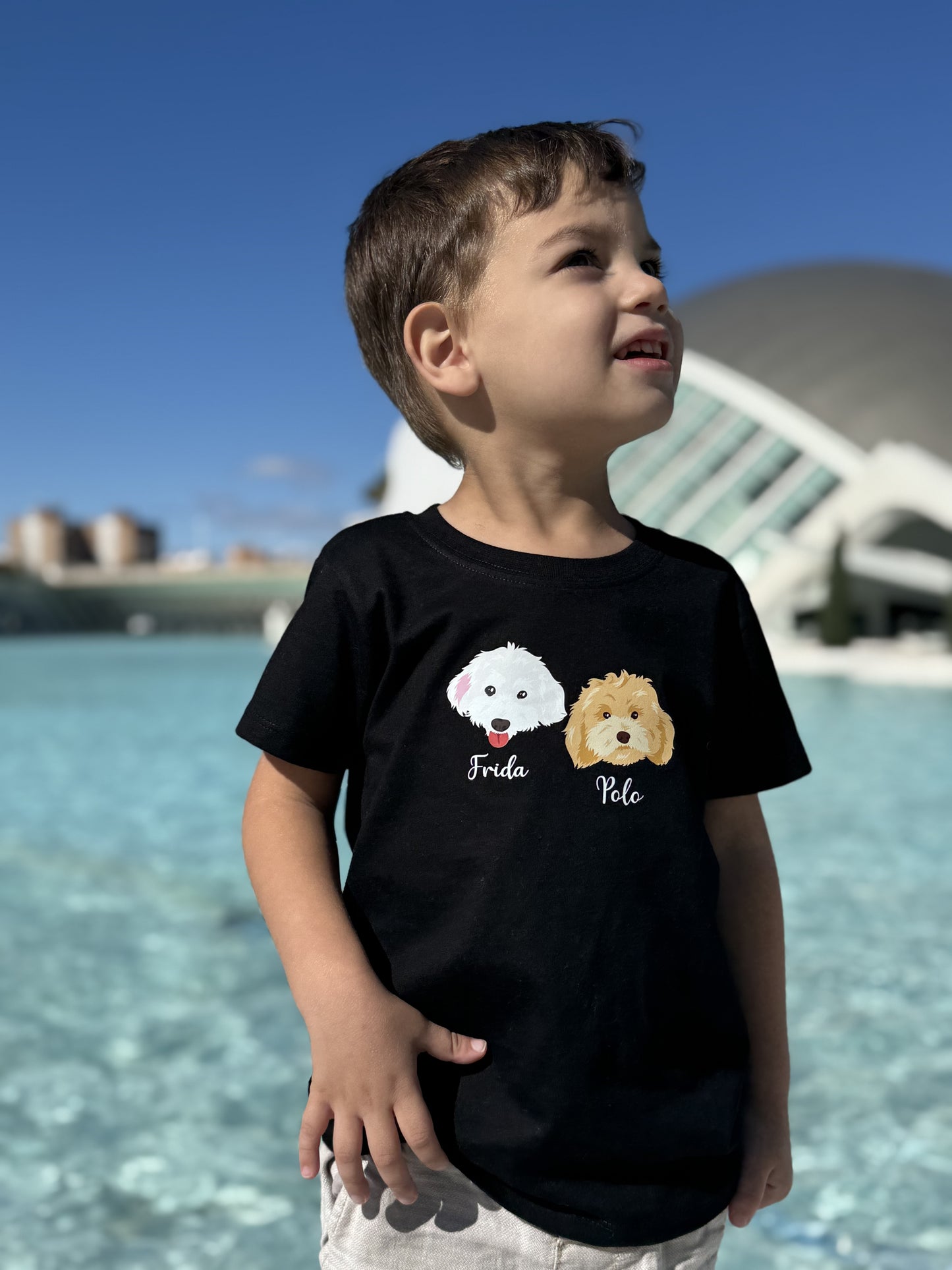 Kids T-shirt with COLOR print 🐾❤️