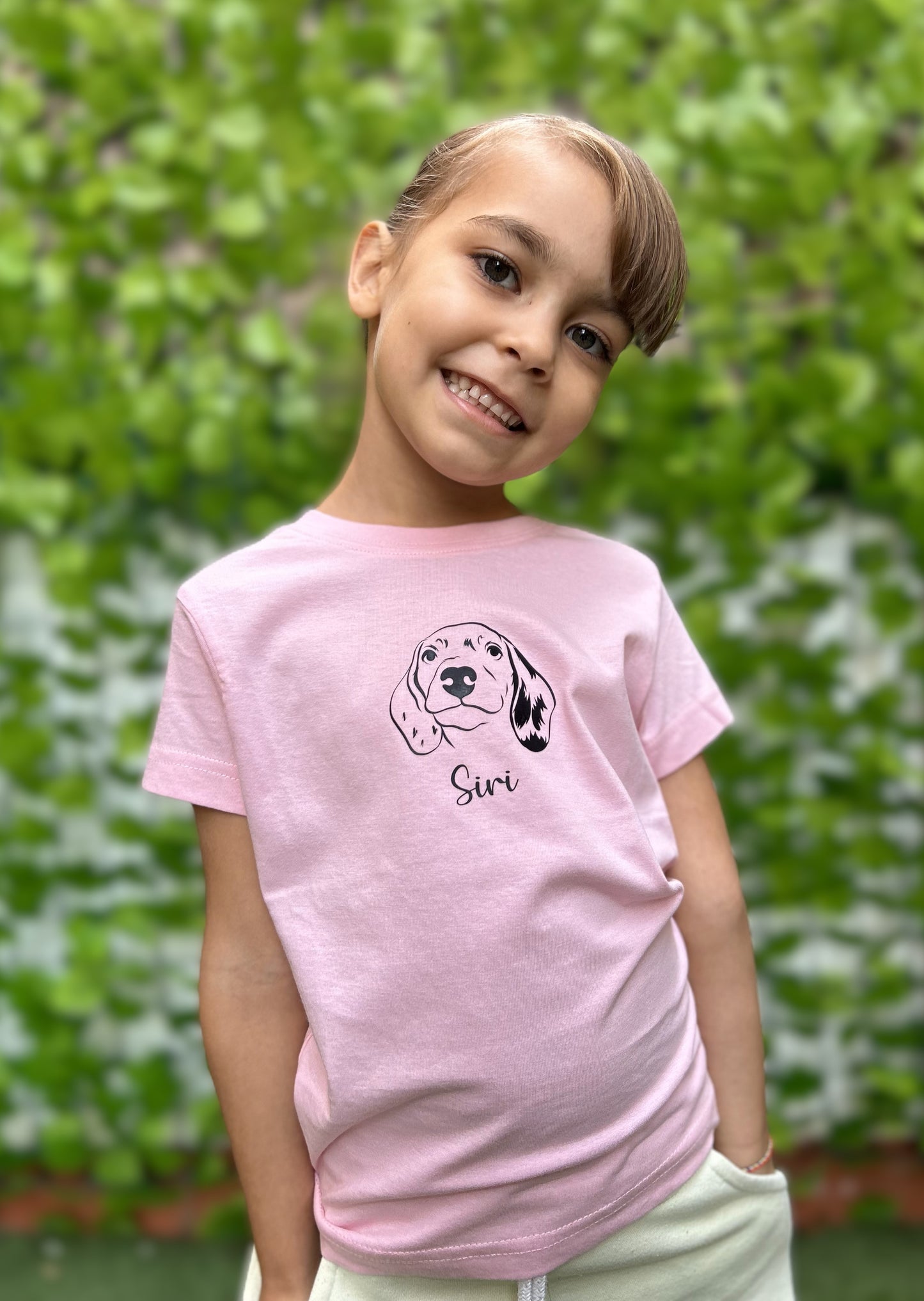 Kids T-shirt with LINEAR print 🐾❤️